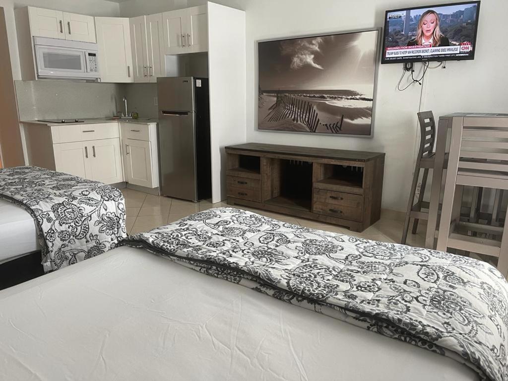 Beachfront Studios Casablanca Rentals Miami Beach Extérieur photo