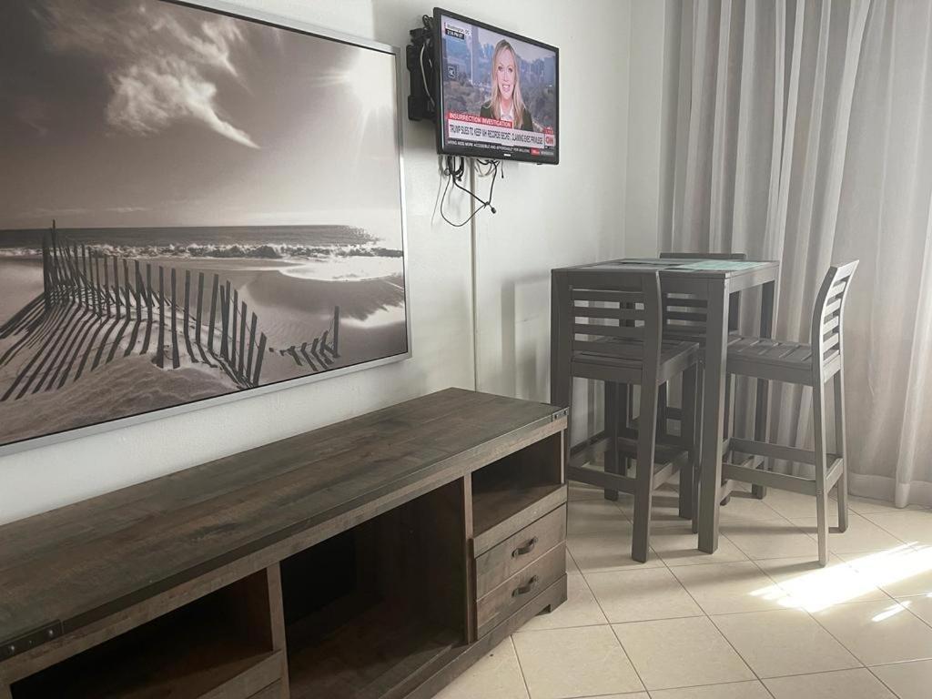 Beachfront Studios Casablanca Rentals Miami Beach Extérieur photo
